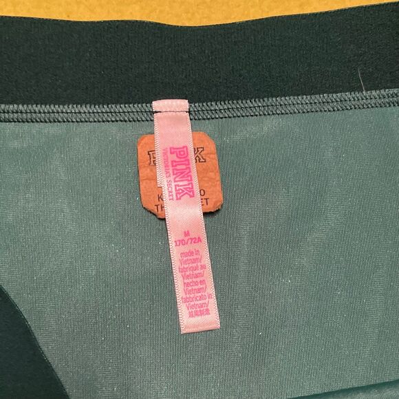 Victoria’s Secret PINK Crushed Velvet Logo Boyshorts Panty NWT M Logo Green VS - Picture 3 of 5